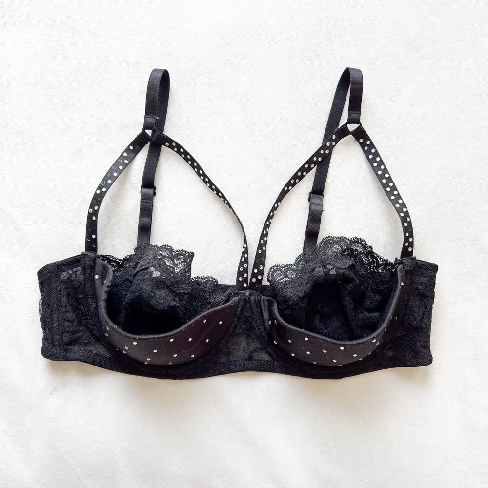 Frederick's of Hollywood Seduction Black Lace Strappy Bra